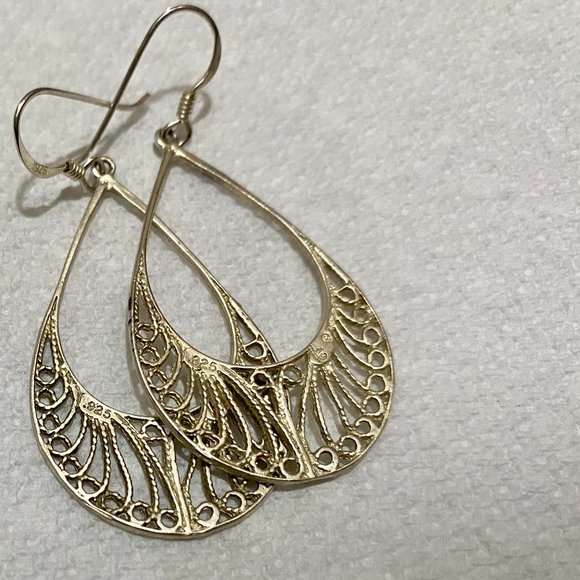 Sterling Silver 925 Teardrop Shaped Dangle Earrings - Picture 3 of 4